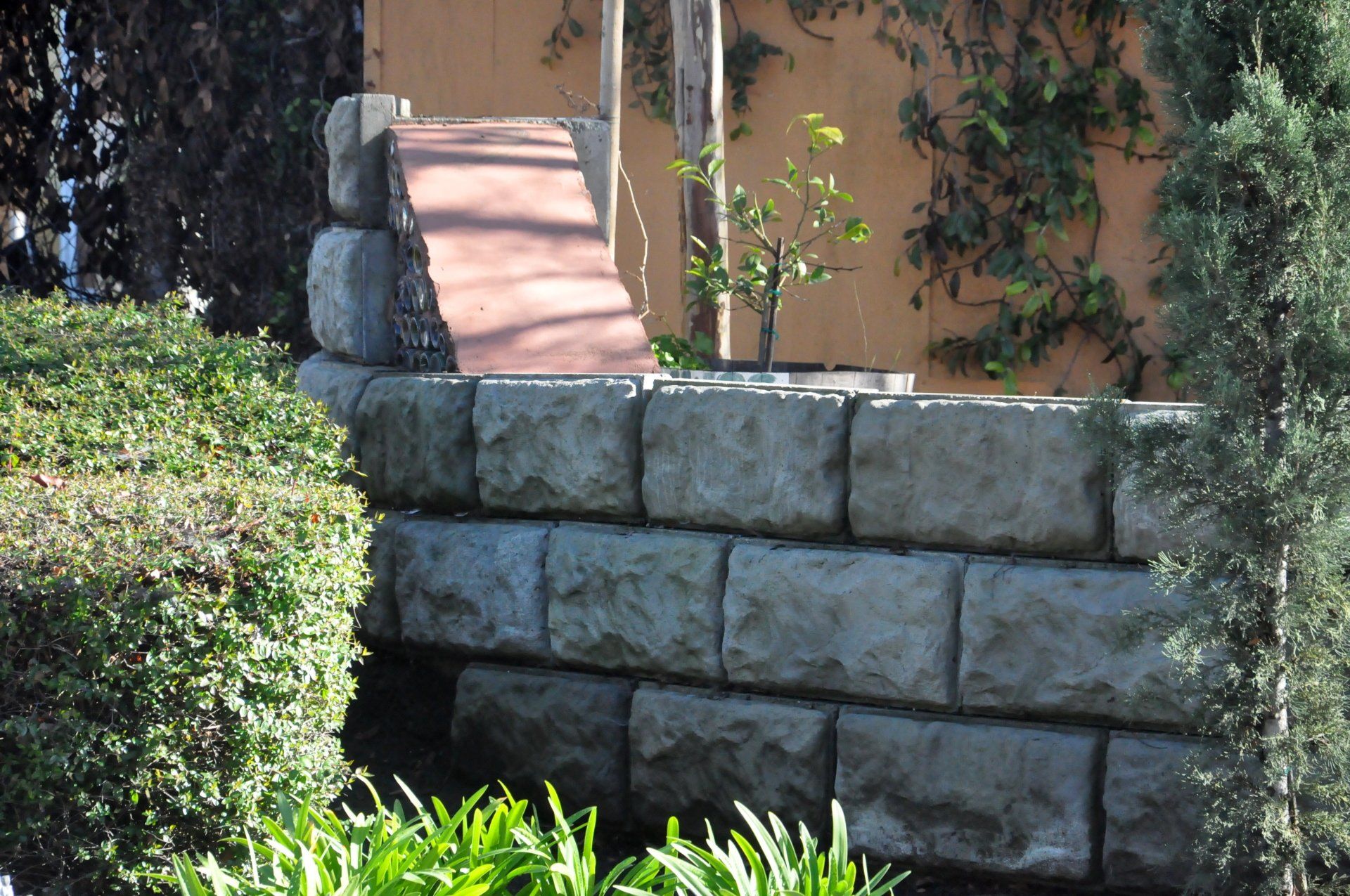 Retaining Wall Tiles — Santa Rosa, CA — Superior Supplies Inc. Ready Mix Concrete