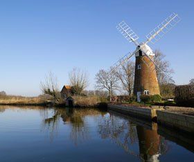 Relationship counsellor - Fleet, Hampshire - Sally Hastings Counselling - Windmill