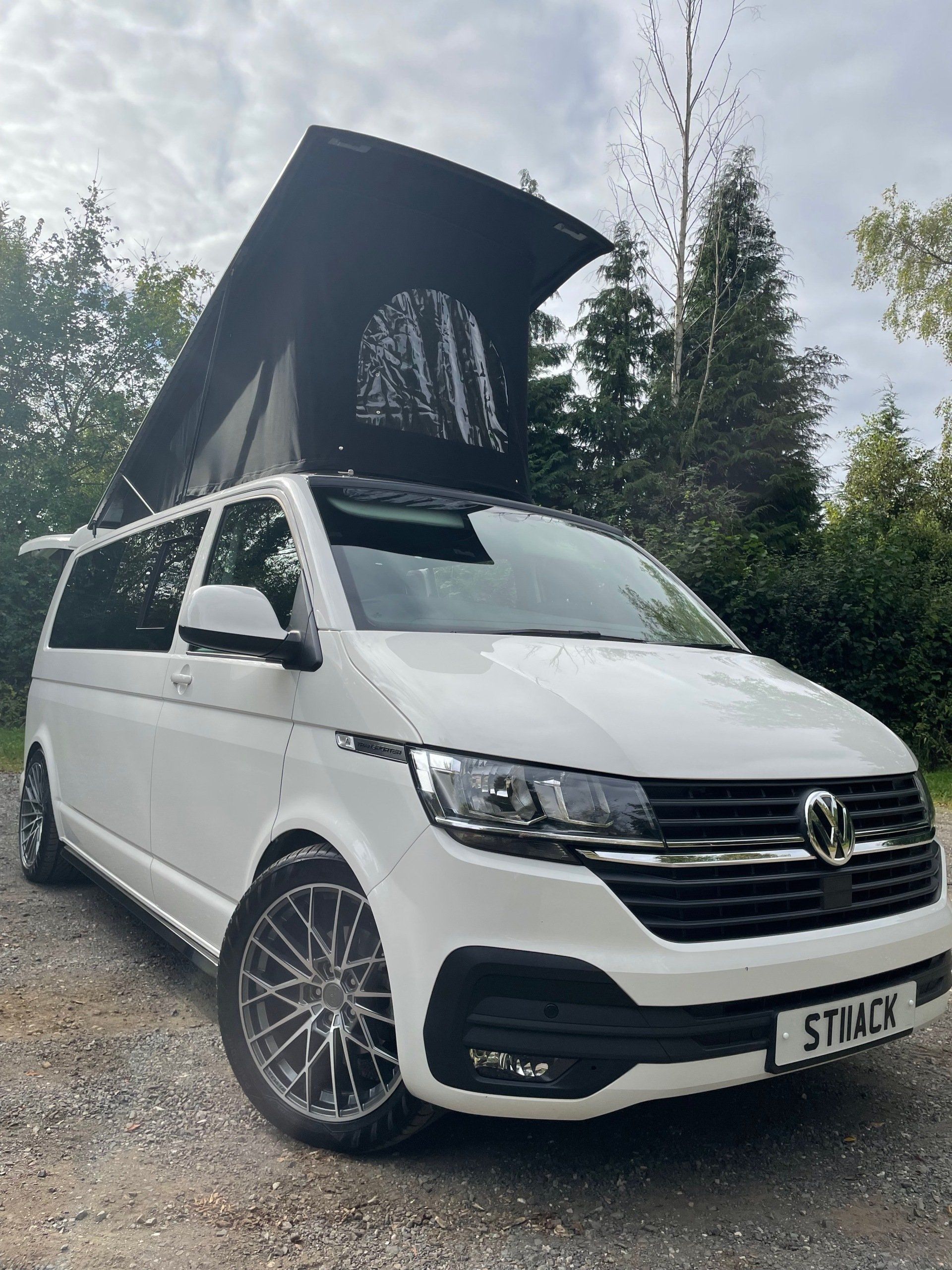 Stealth low profile pop top roof