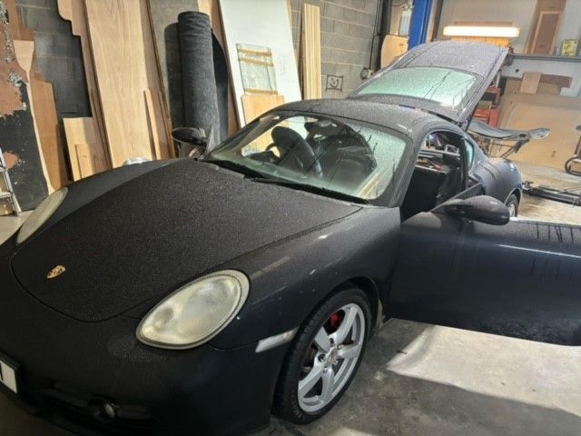 Porsche upgraded headlining