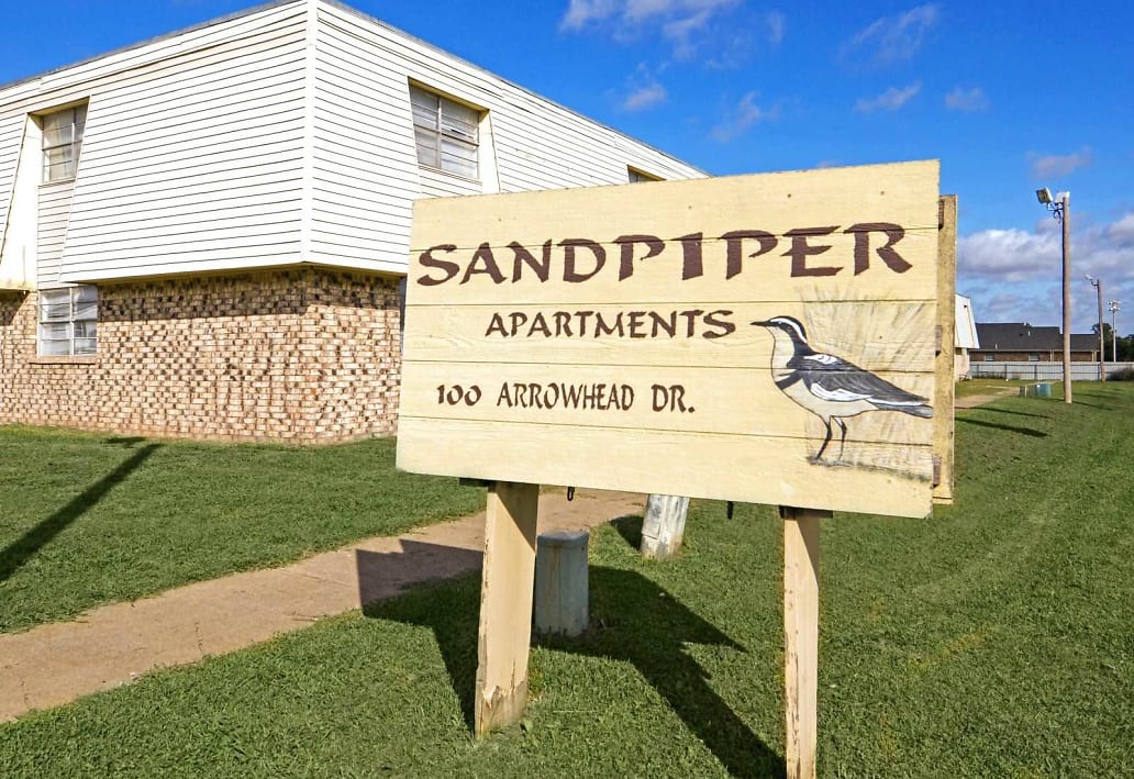 Sandpiper Apartments Entrance