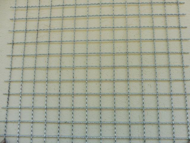 griglia metallica per uso edile