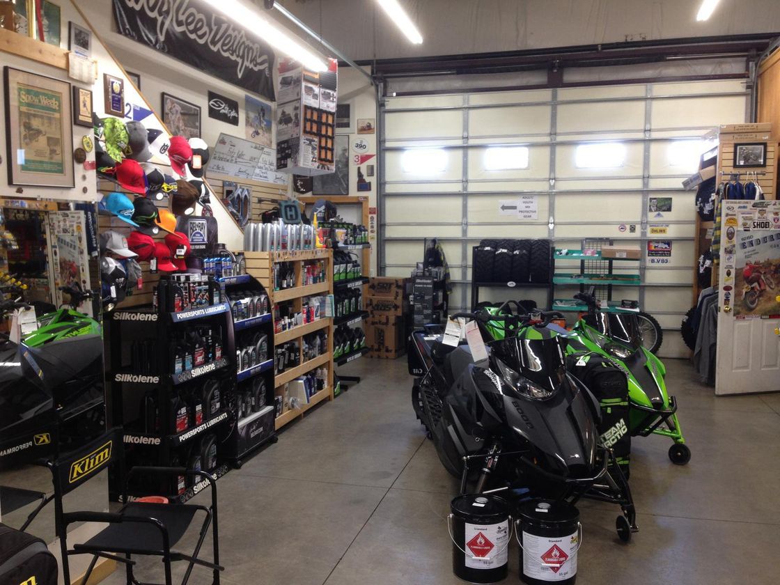 Oil Change Inspection Fluid Engine Service Gunnison CO