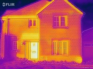 thermal image front of house