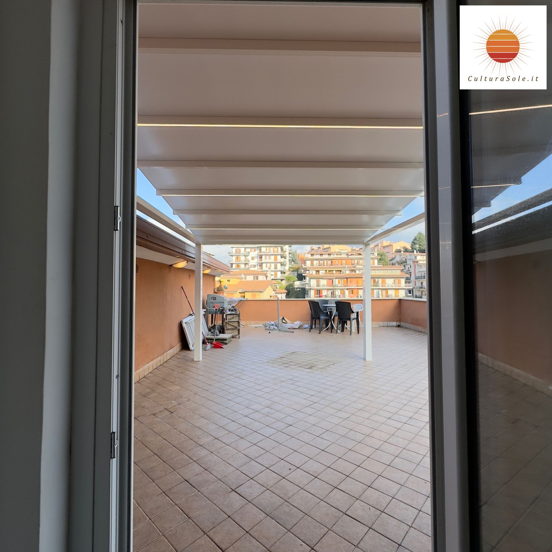 Pergotende a Monte Compatri, Roma