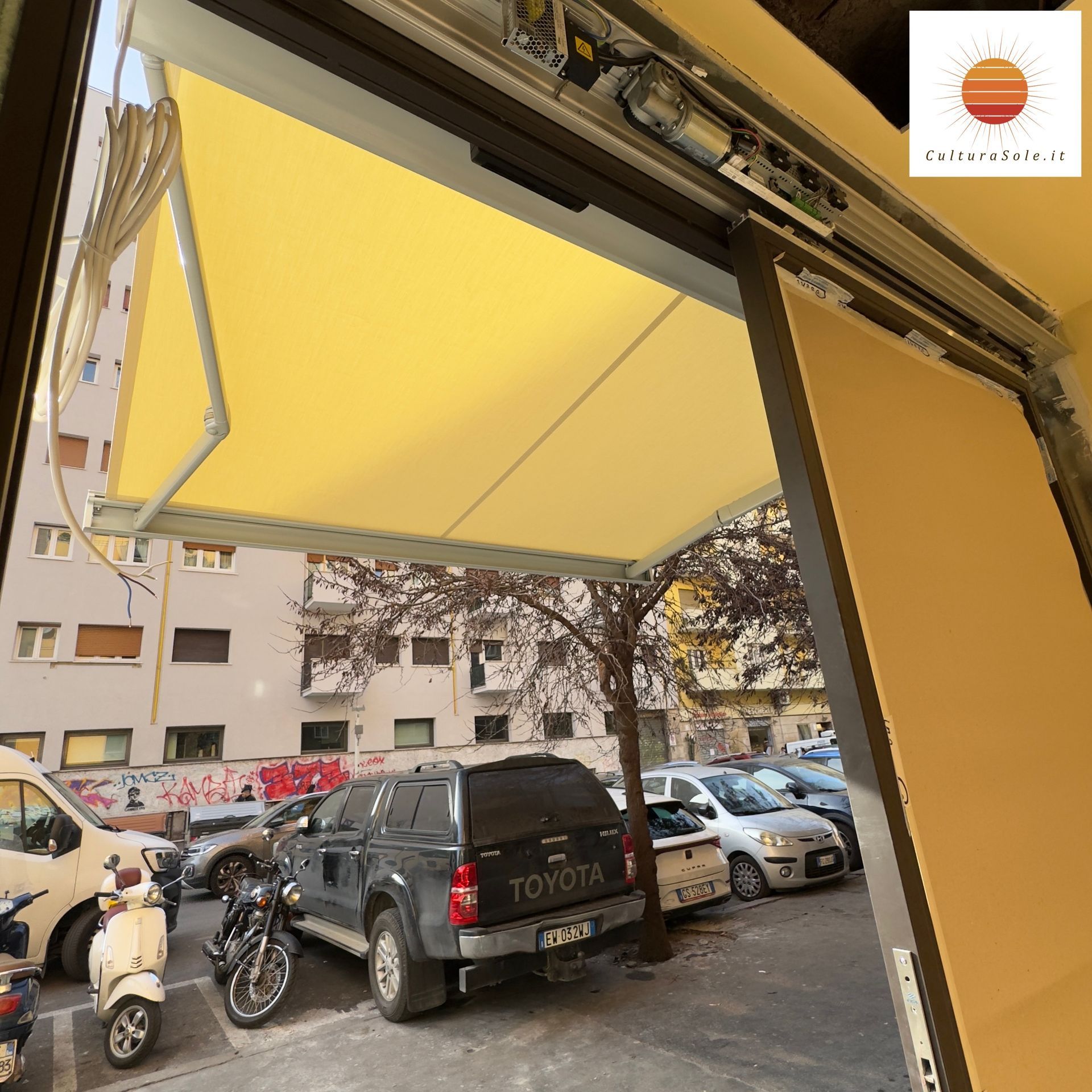 Tende da sole con cassonetto a Monte Compatri, Roma