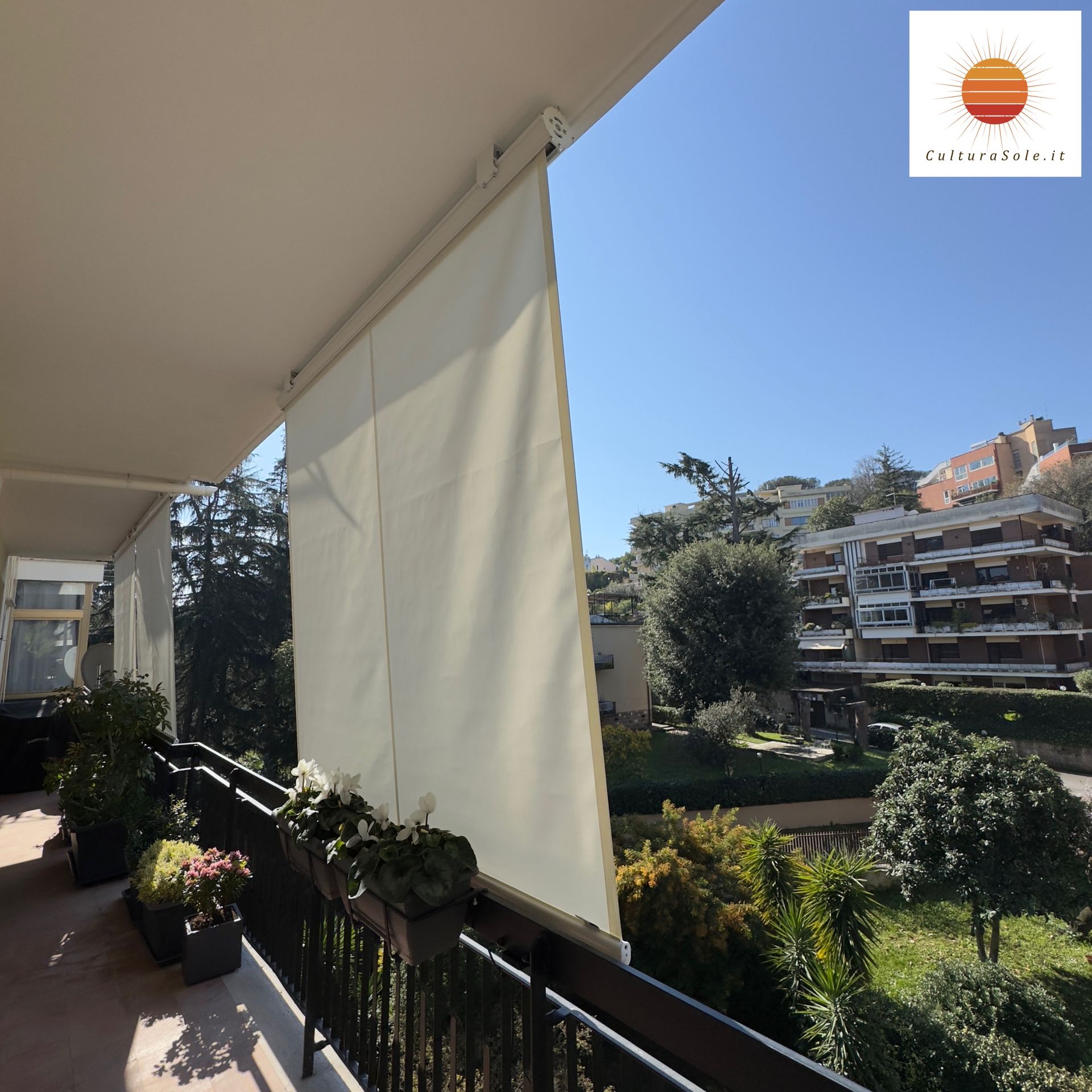 Tende da sole con cassonetto a Monte Compatri, Roma