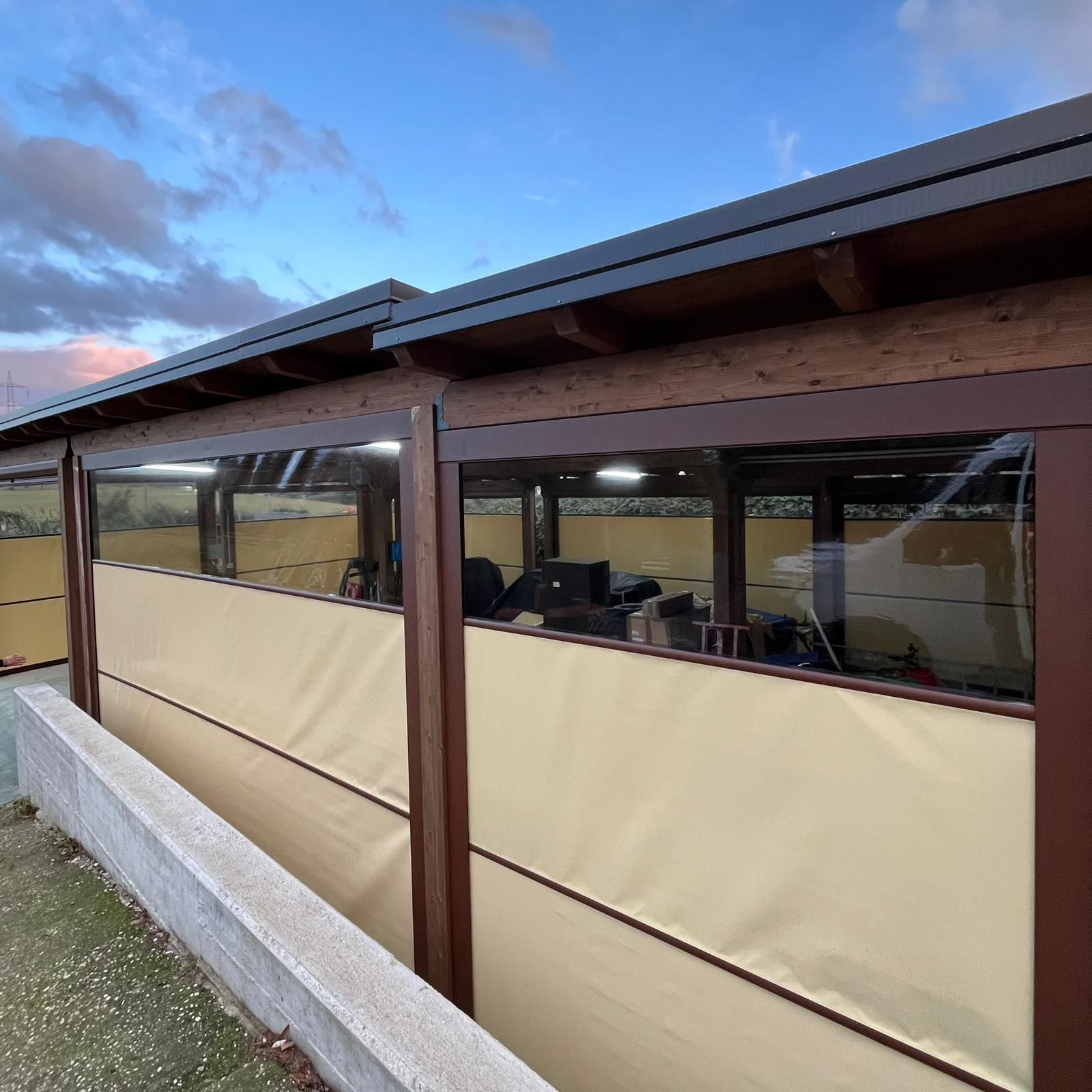 Tende da sole ermetiche a Monte Compatri, Roma