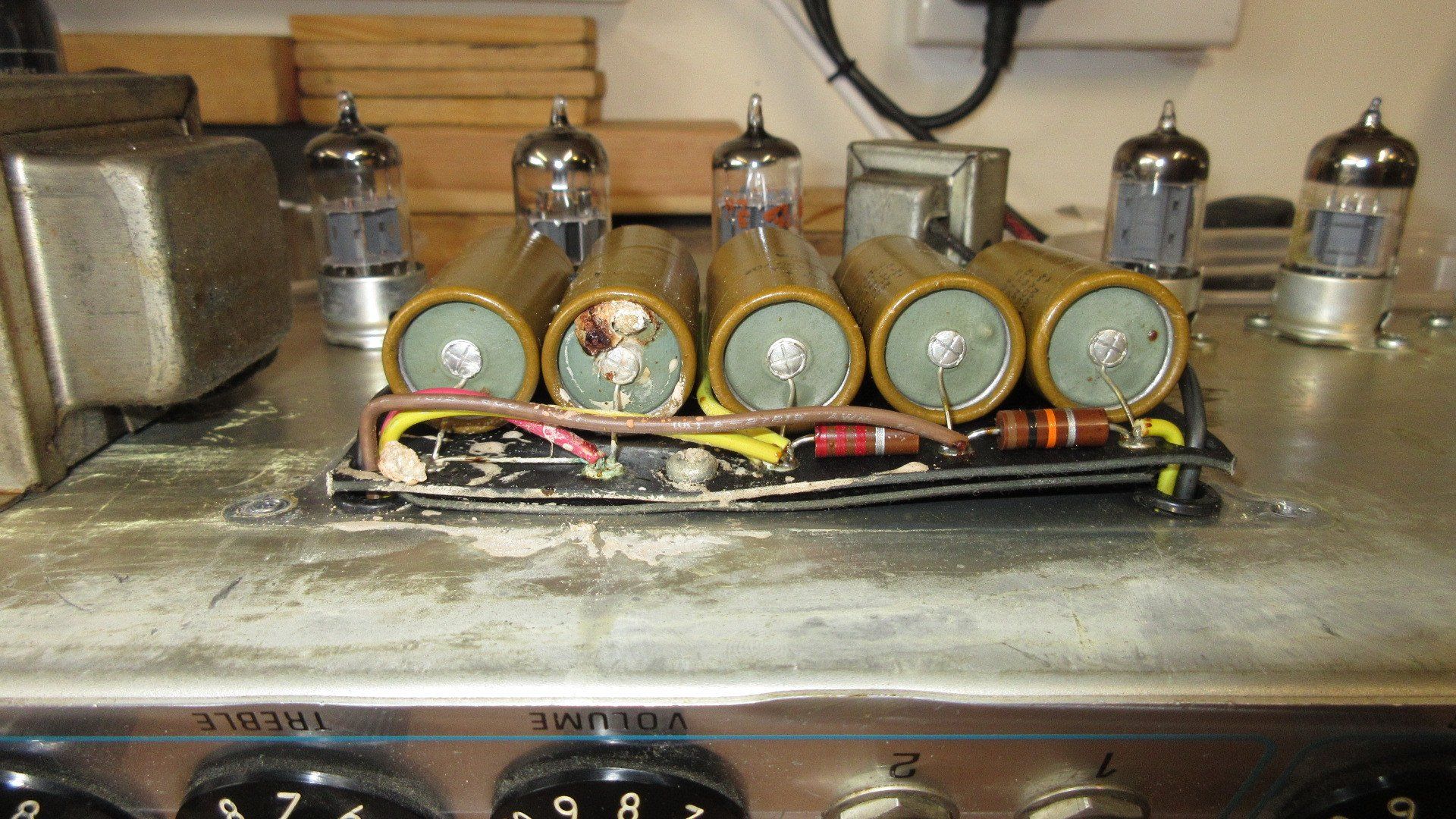 Vintage & Classic Valve Guitar Amplifier Repairs