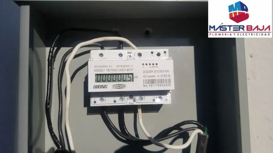 MÁSTER BAJA PLOMERÍA Y ELECTRICIDAD