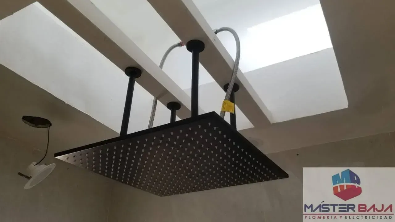 MÁSTER BAJA PLOMERÍA Y ELECTRICIDAD