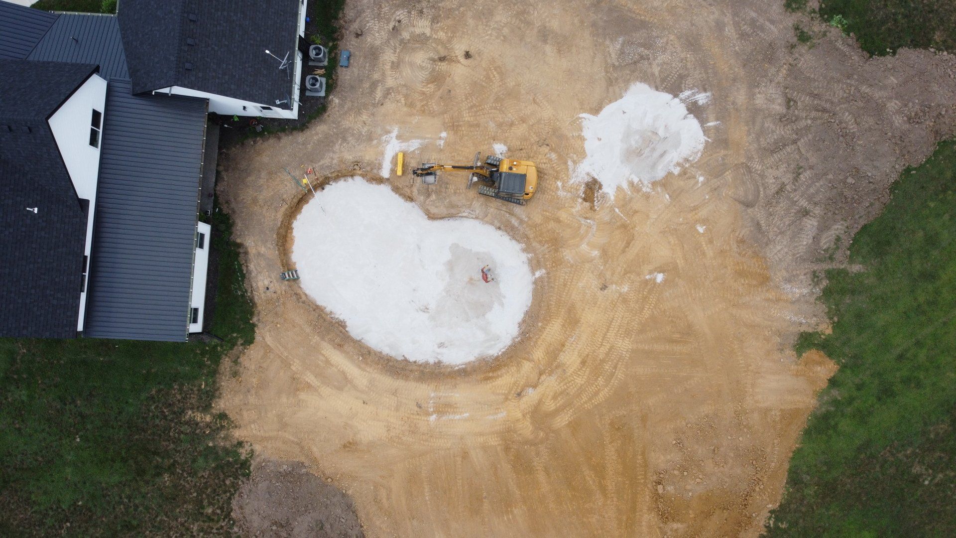 Our goal is to provide you with the best quality in-ground vinyl pools in Mid-Missouri.