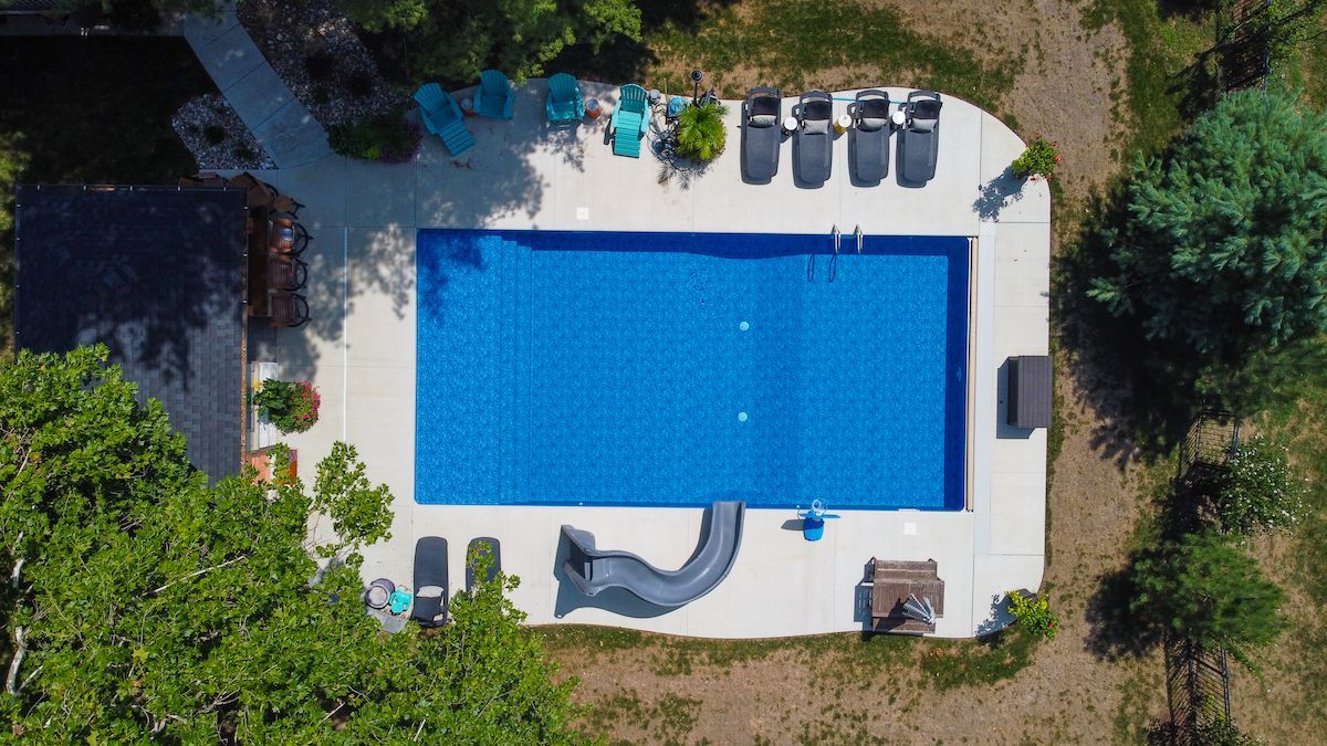 Build the Perfect Pool in Mid-Missouri With Comprehensive Planning. Call Peavler Construction Today!