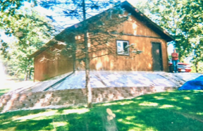 Cabin House | Bolivar, MO | Clay Landscaping, LLC