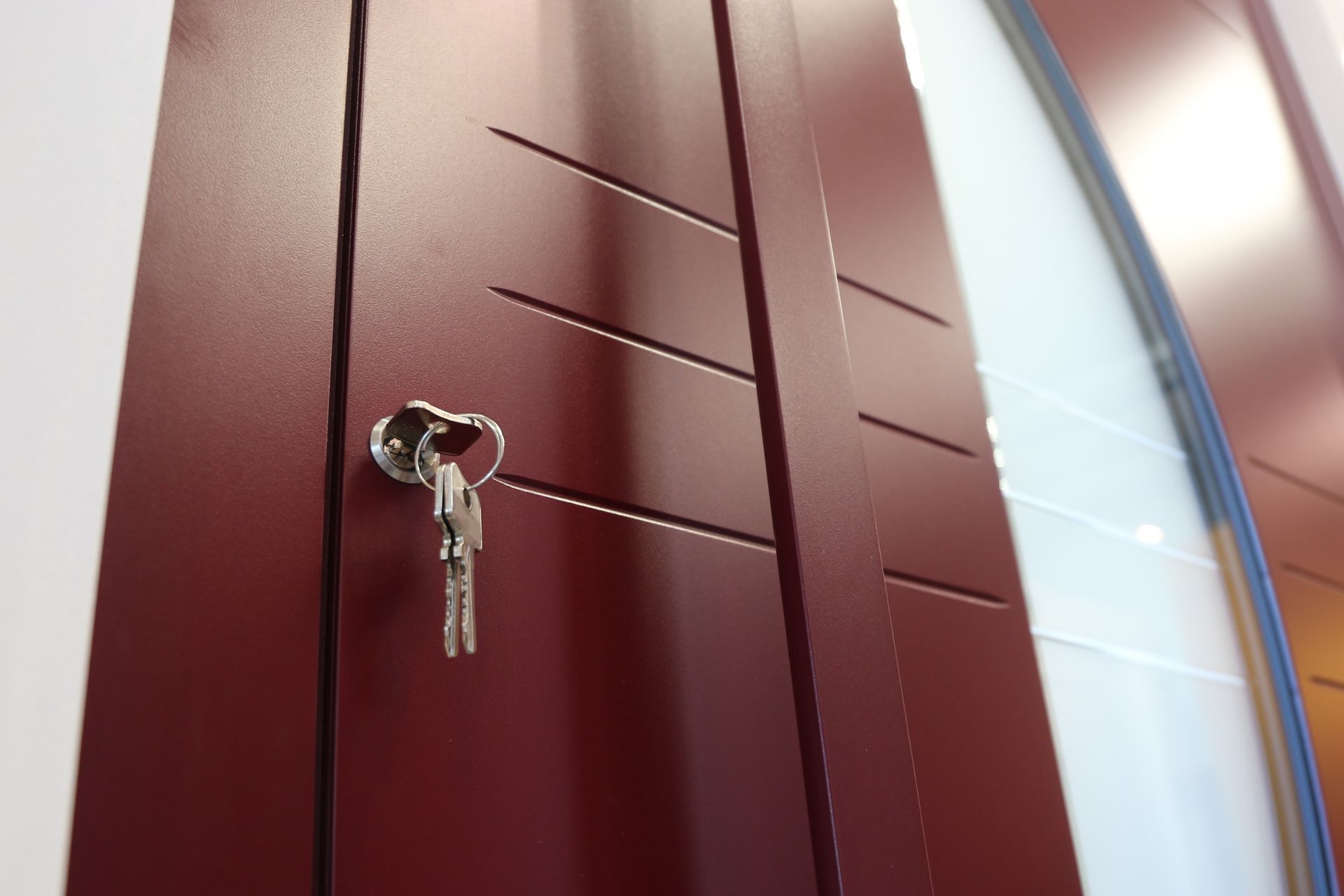 House Front Door — St. Louis Park, MN — Registered Locksmiths