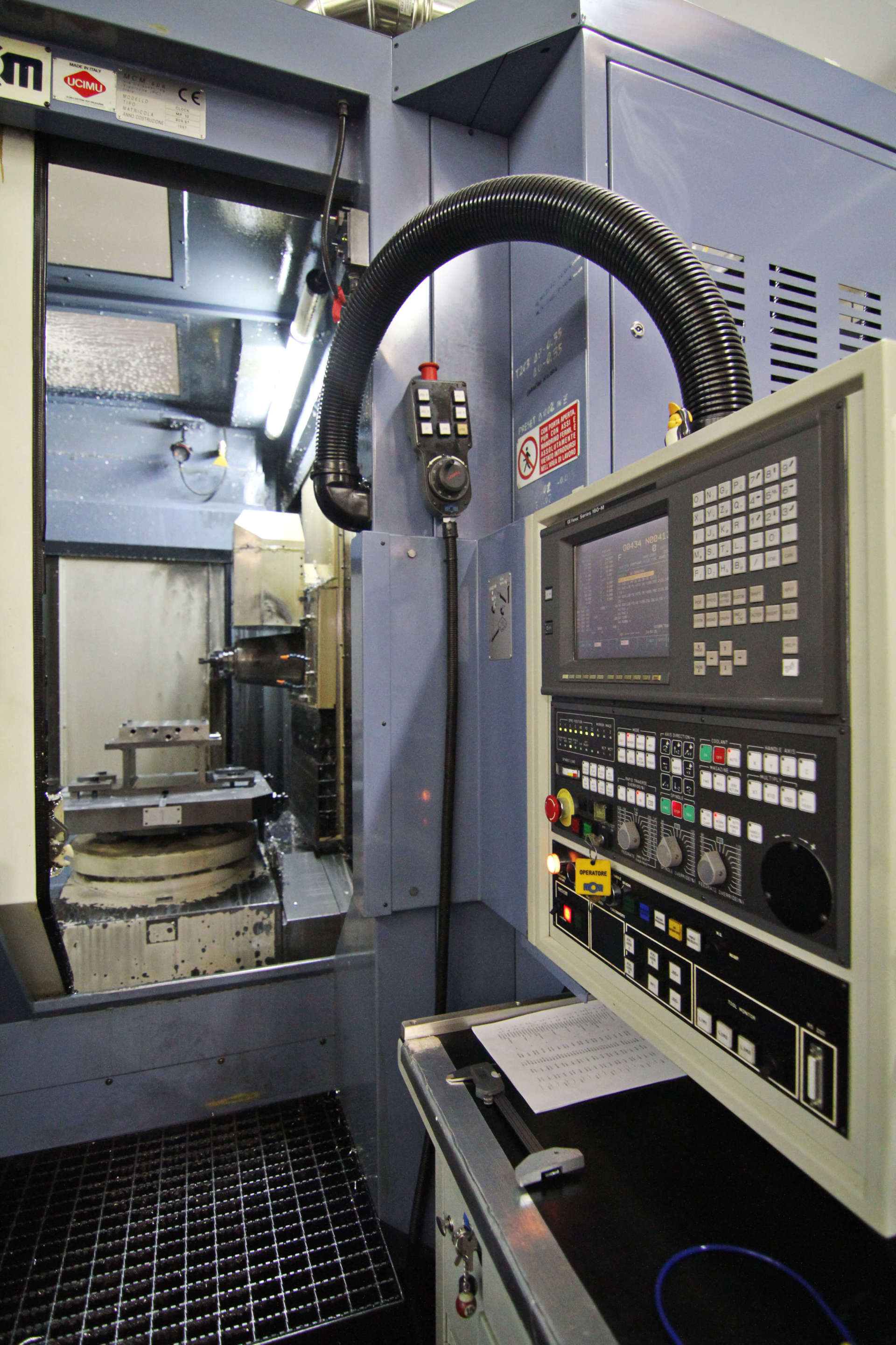 macchina utensile CNC