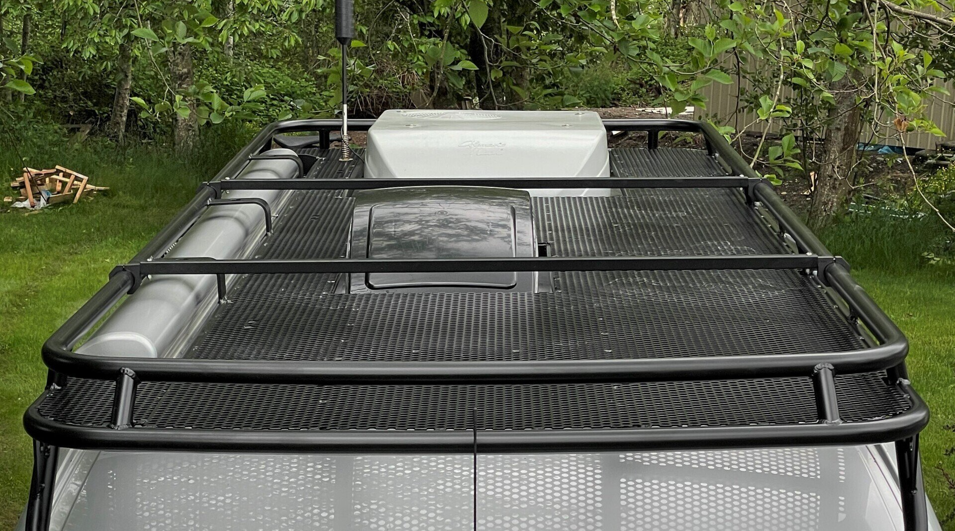 Perforated Flooring Roof Rack | Tannerack