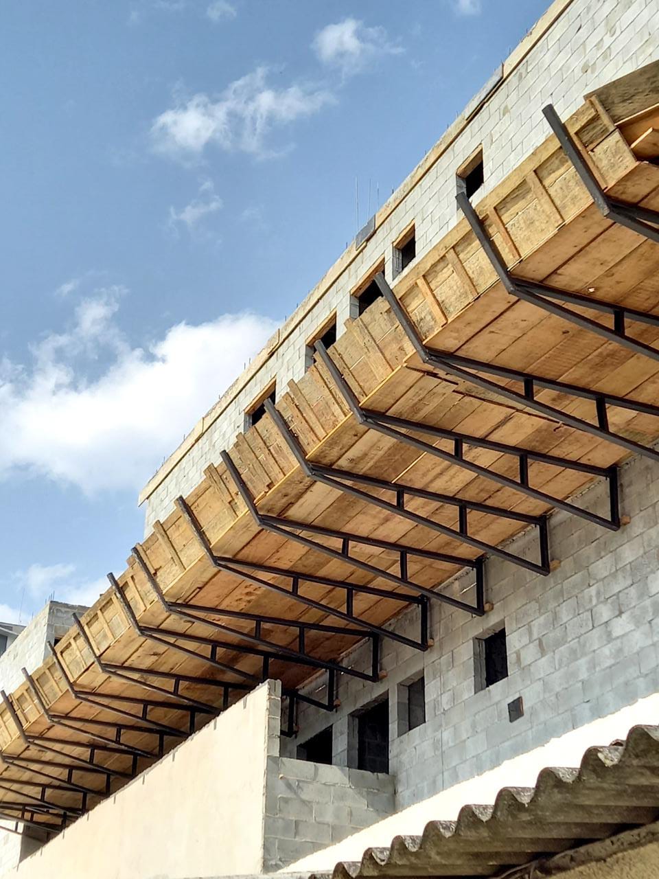 Bandeijas Equimax para Obras