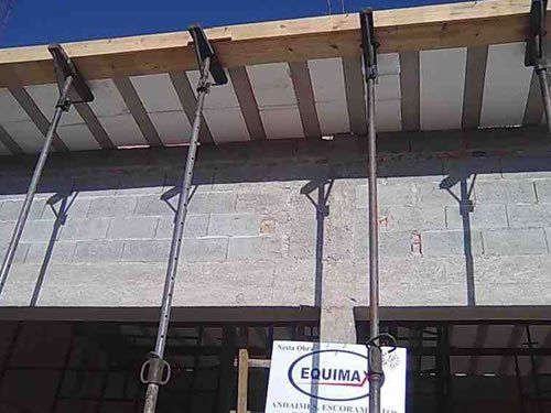 Escoramento Pontual Equimax