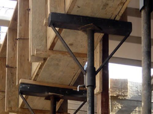 Obras Escoradas por Escoras Equimax