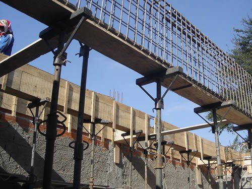 Locação de Escoras Equimax