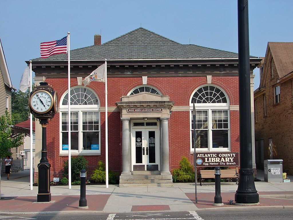 egg harbor city building