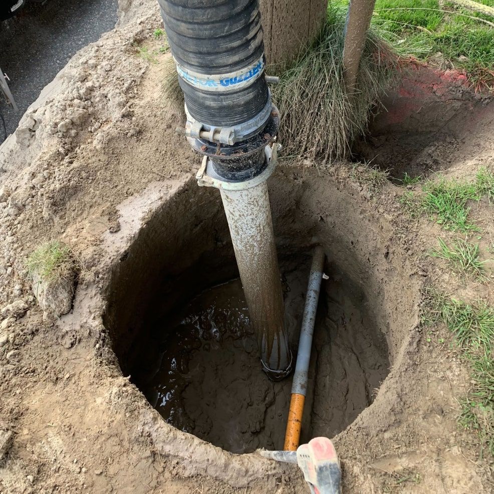 Daylighting fiber cable route in narrow residential easement