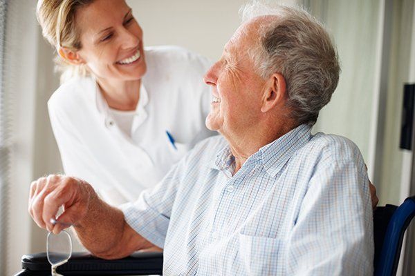 Elderly Man and Nurse — Savannah, GA — Vickie’s Helping Hands