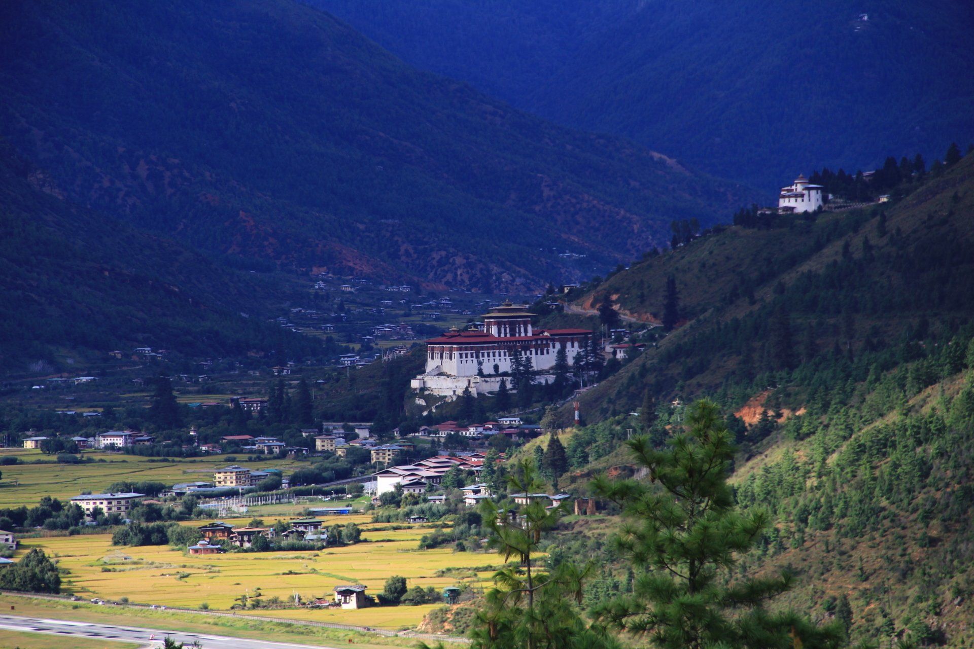 Paro Rinpung Dzong, Paro, Bhutan