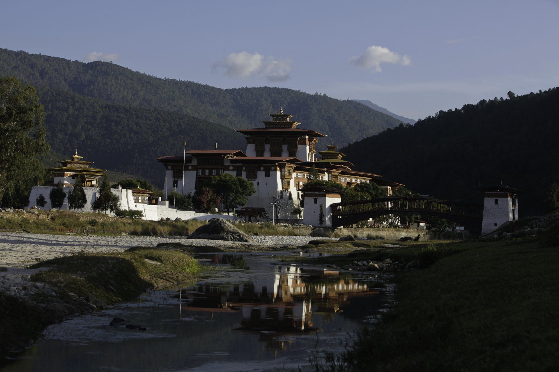 Cross Country Bhutan Tour