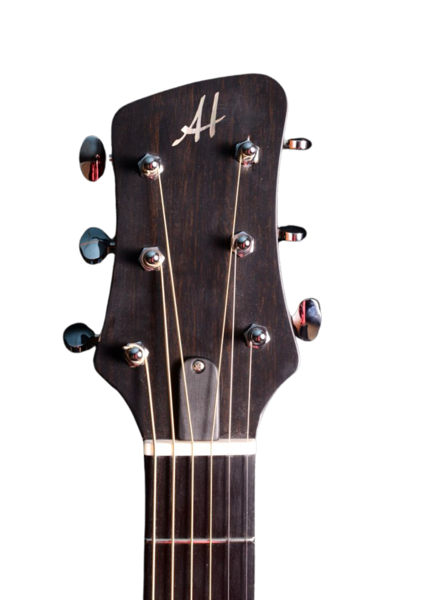 Un gros plan de la tête d'une guitare acoustique
