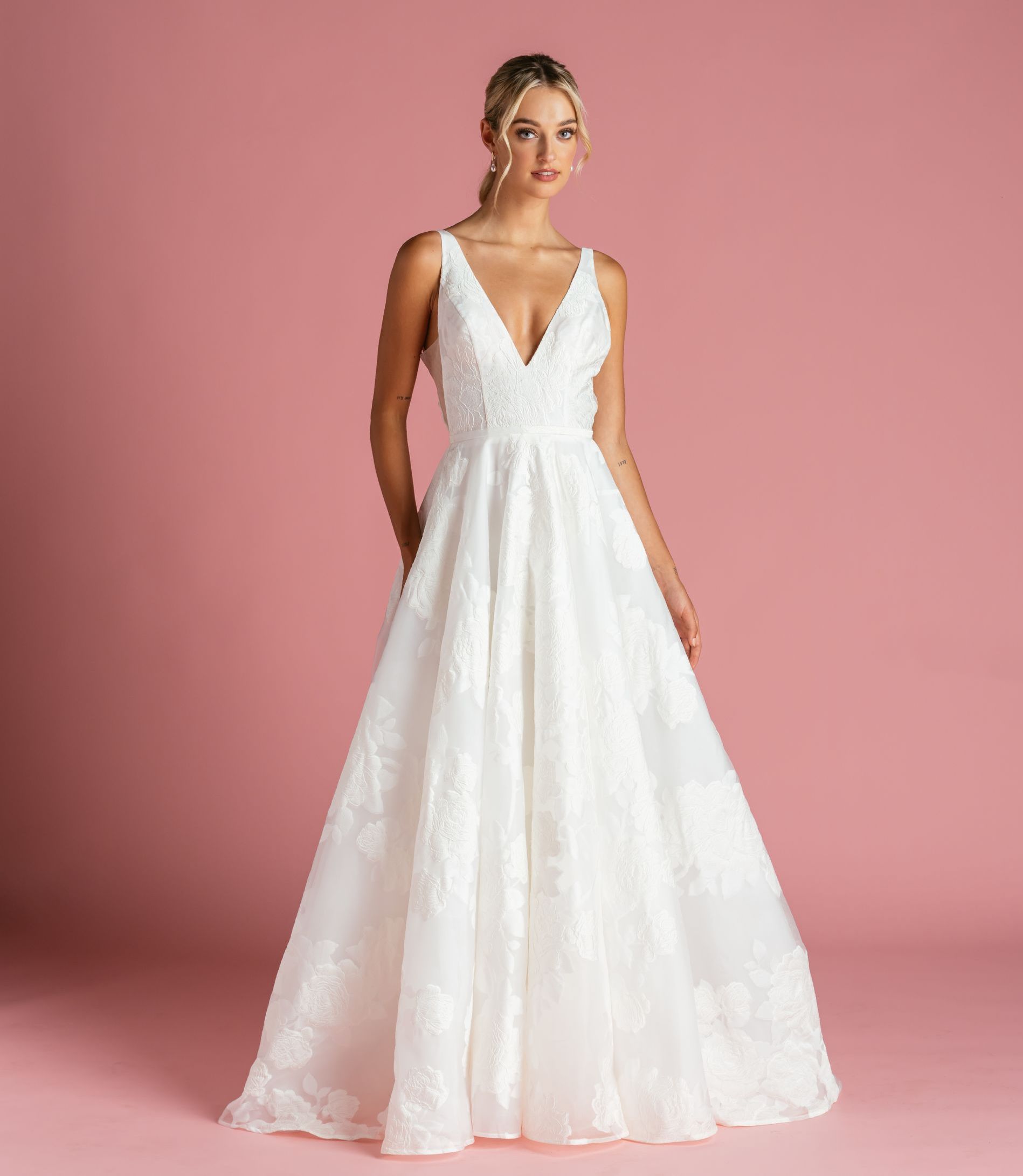 Bold cotton lace appliqué on organza, ultra low V neck with straps, A-line skirt