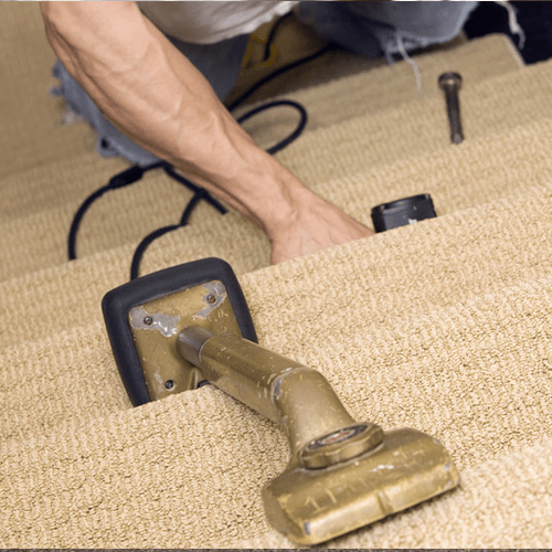 carpet fitting service by an expert