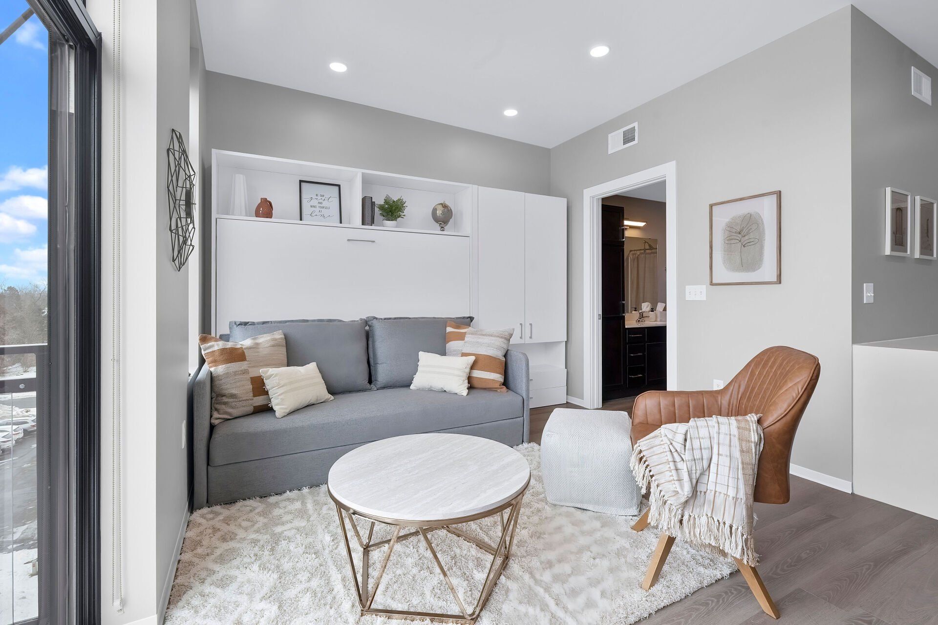 Luxury studio apartments in Stevens Point