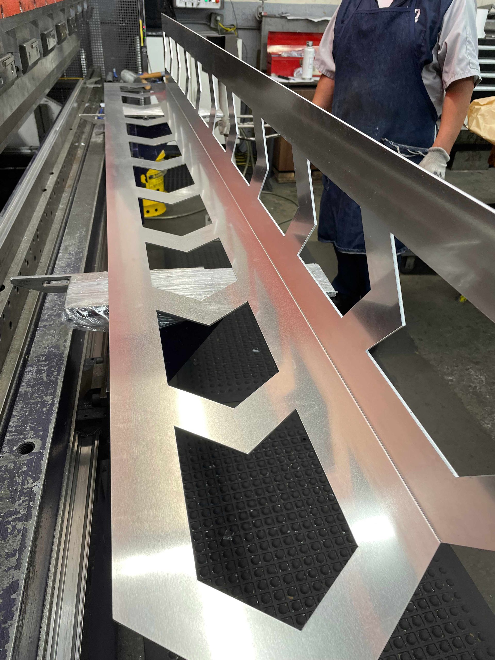 Long Belt Conveyor — Temple City, CA — DD Wire Co