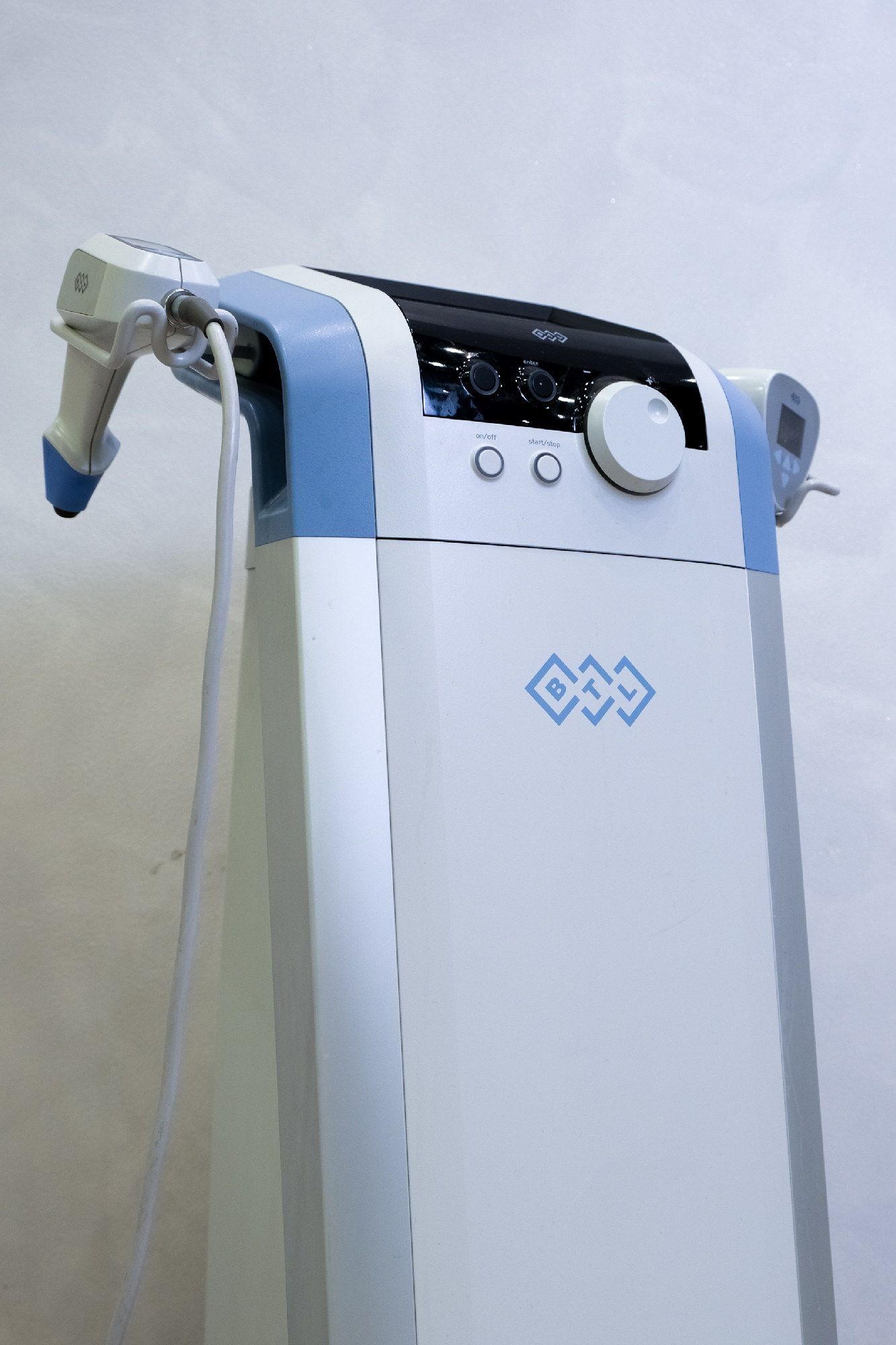 strumentazioni Clinica Visage Genova