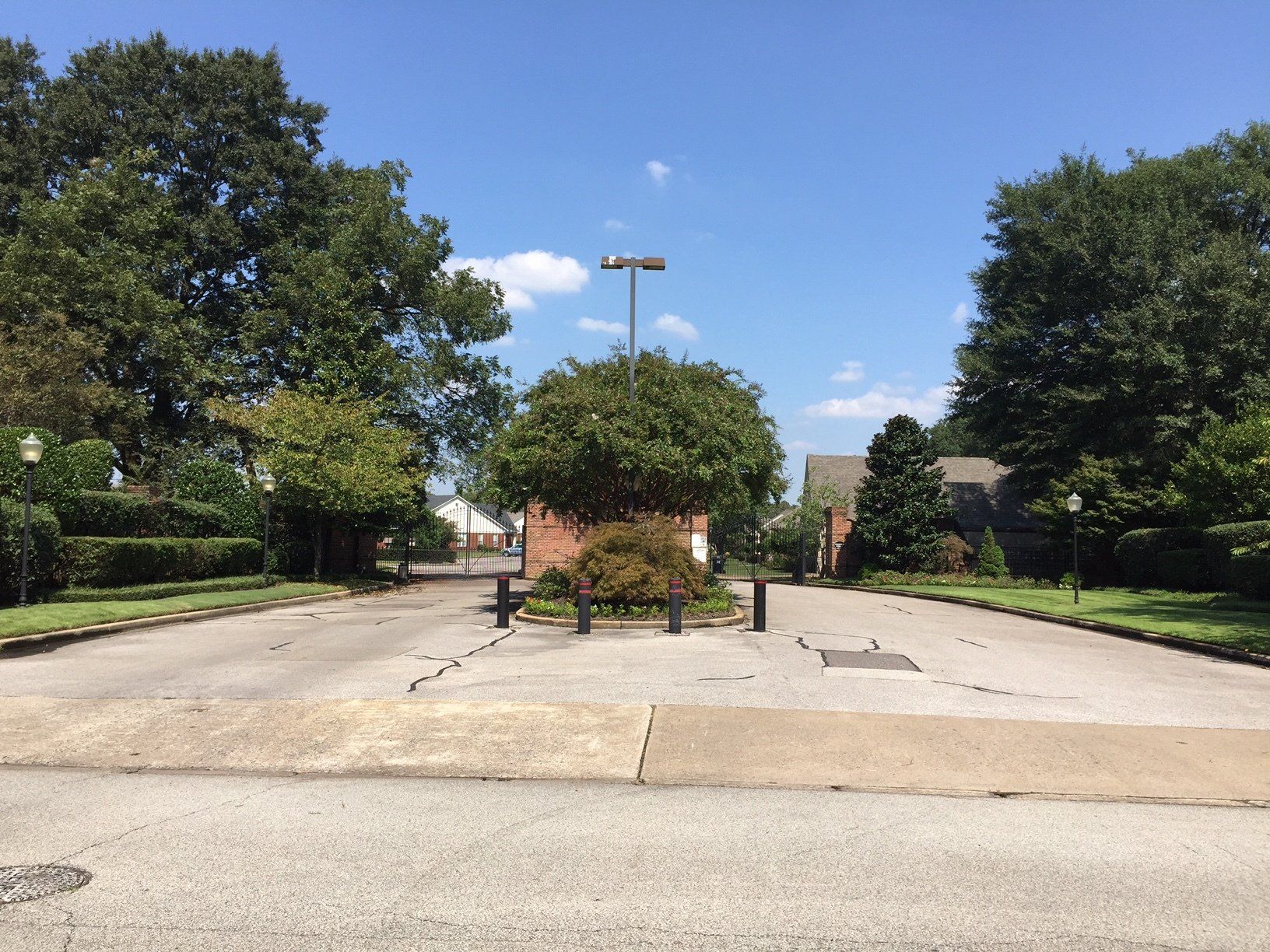 Condominiums HM Heckle Memphis, TN