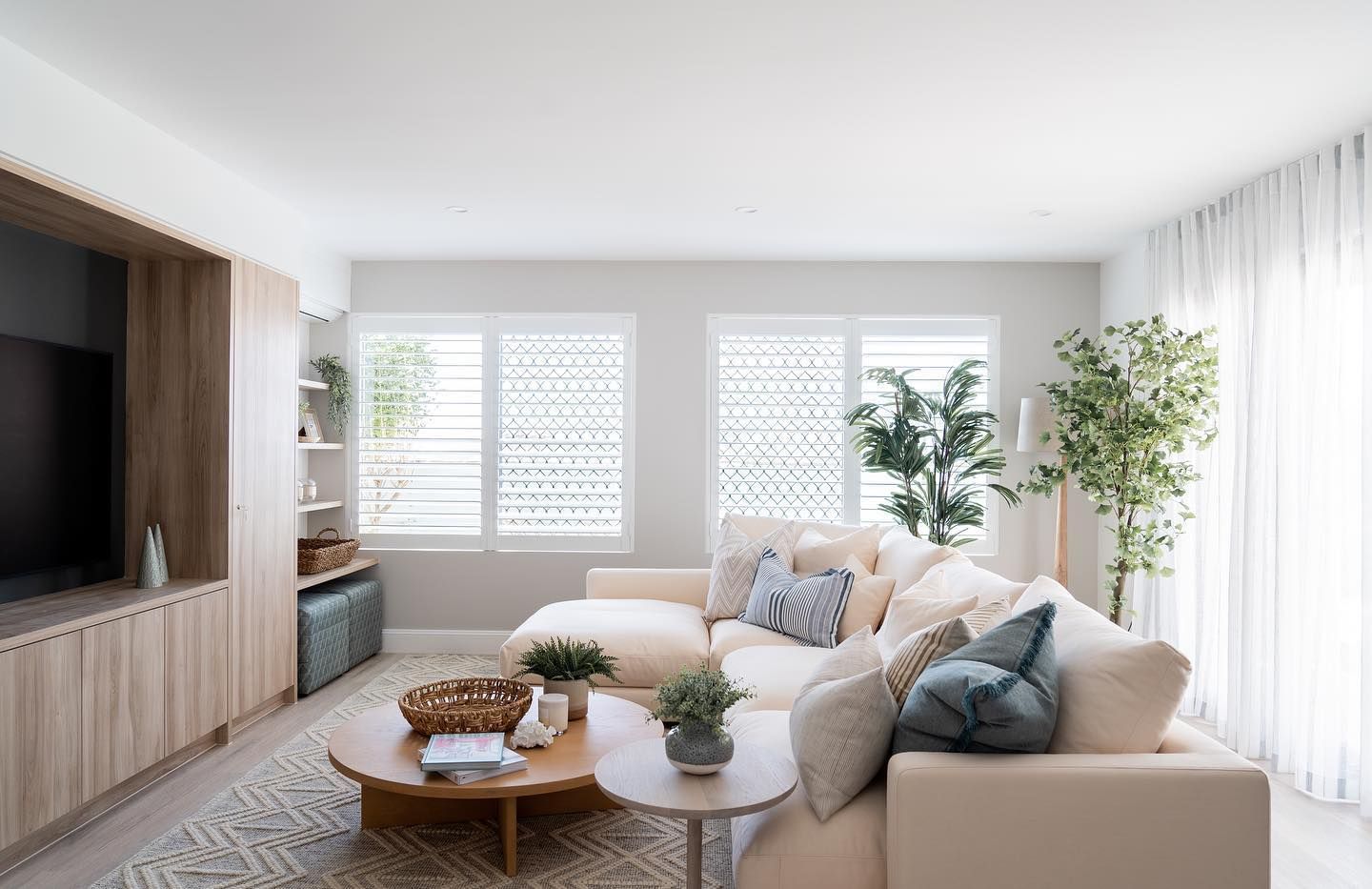 Living Room In New House — JIC Projects Pty Ltd in Runaway Bay, QLD
