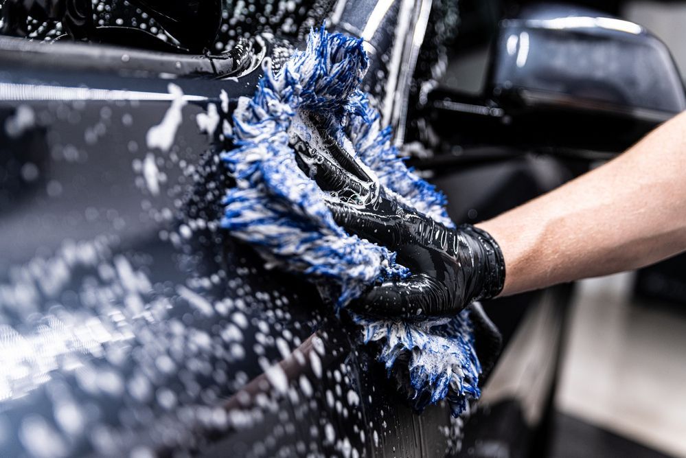 Econo-Clean vs. Traditional Degreasers: Protecting Your Car and the Environment 