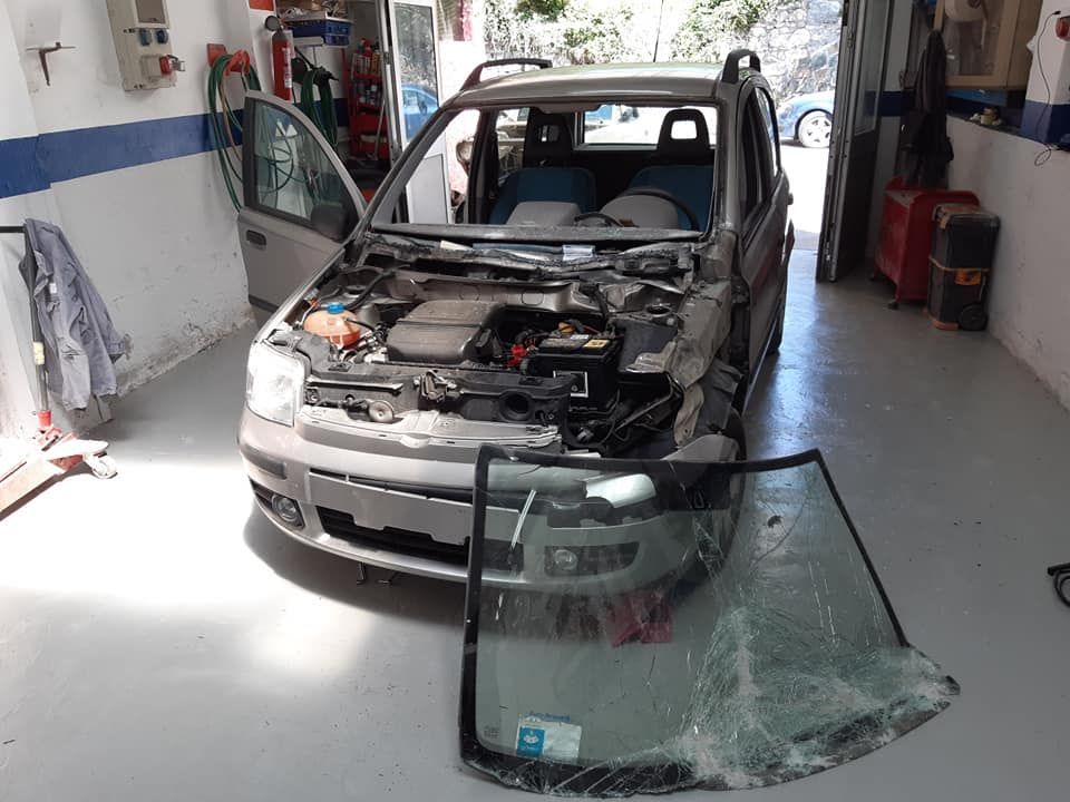 Riparazione autoveicolo incidentato