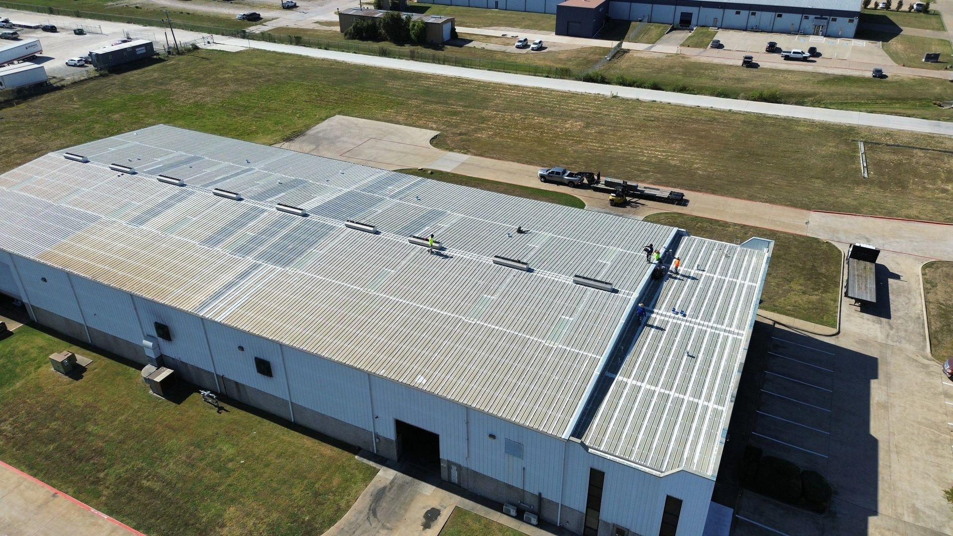 Affordable silicone roof solutions in Mansfield, TX