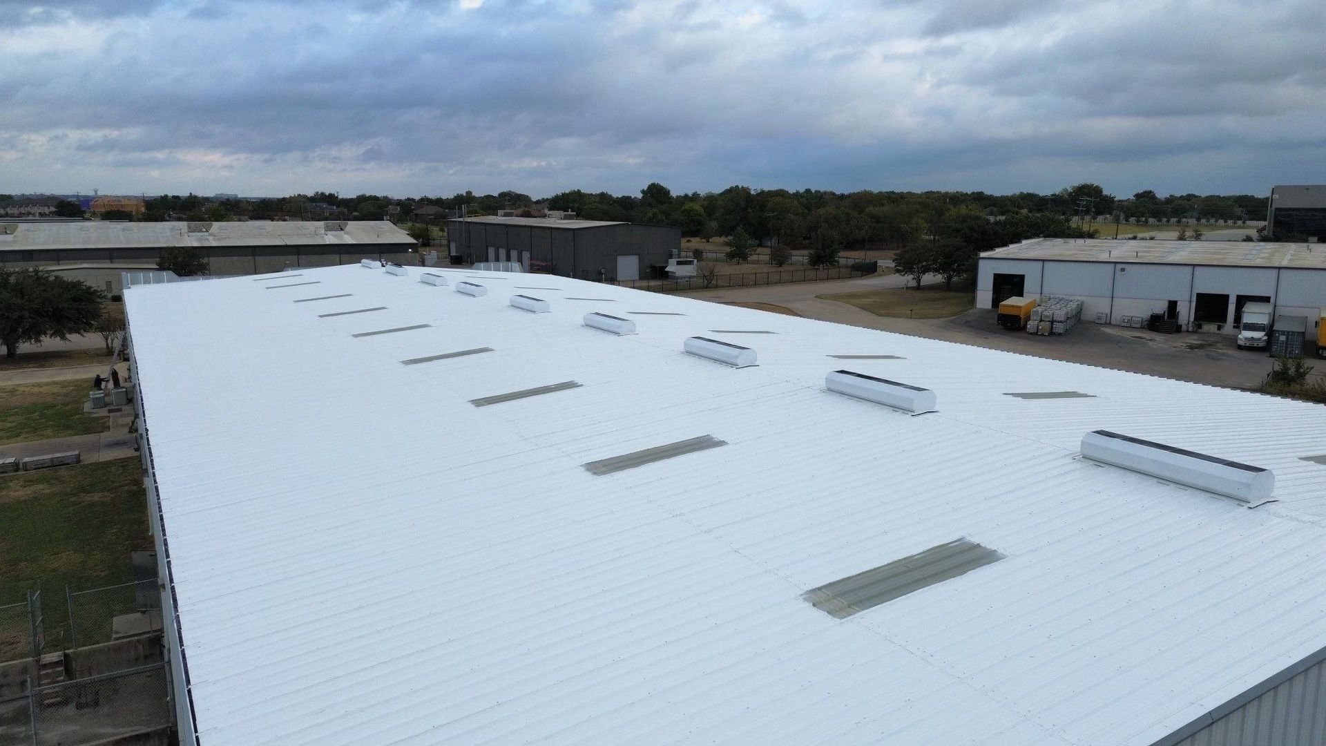 Seamless silicone roof repair in Mansfield, Texas