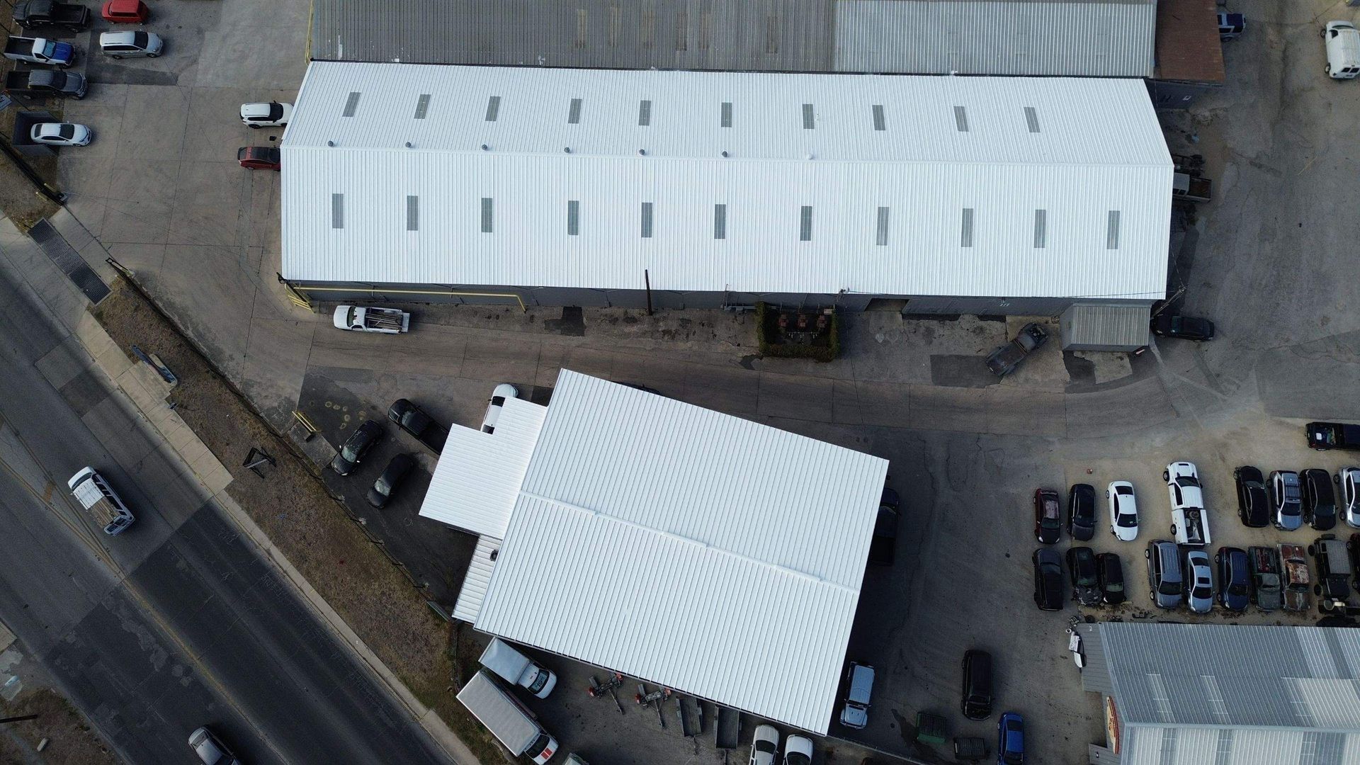 Seamless silicone roof restoration in San Antonio, TX