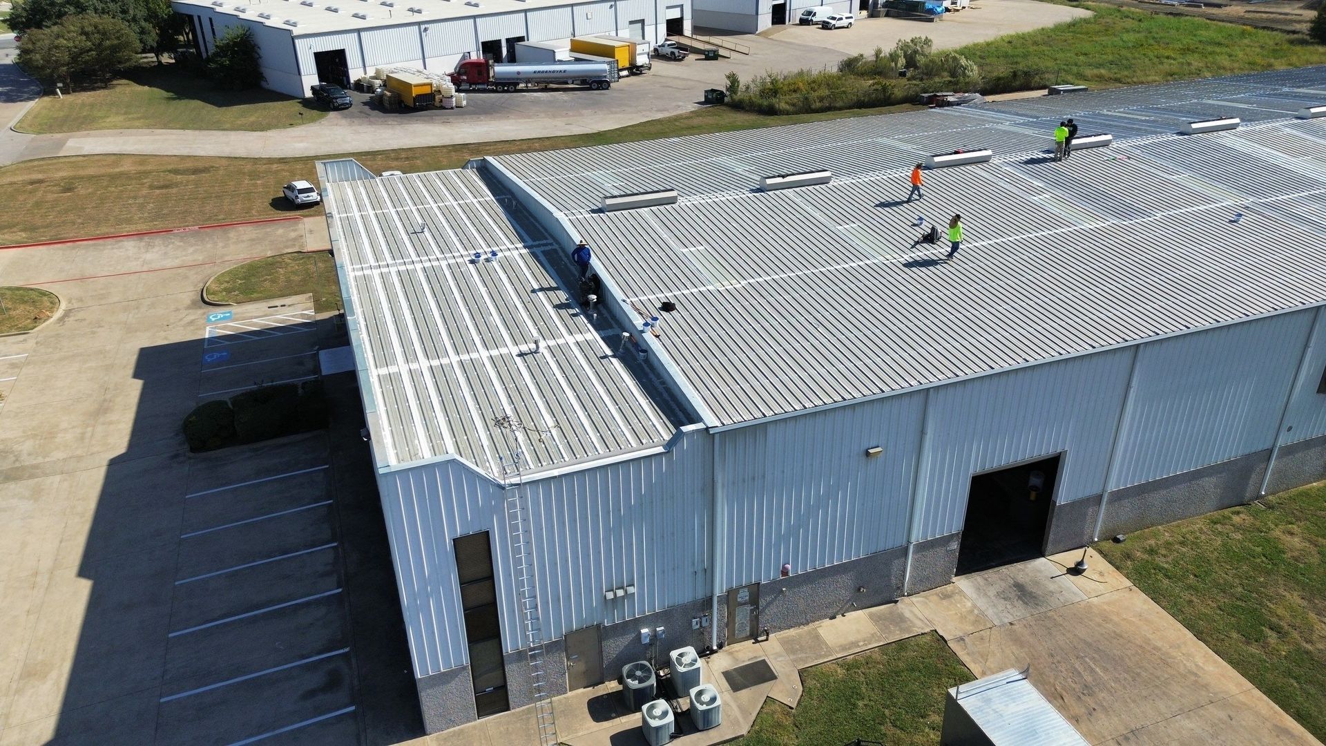Energy-efficient silicone roofing in Mansfield, TX