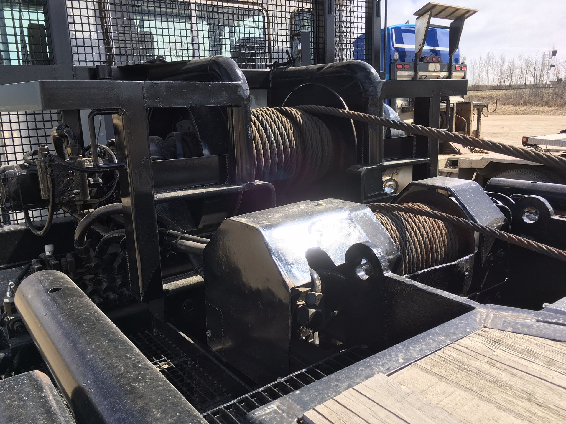 Used 1997 Kenworth T800 T/A T/A Bed Truck For Sale