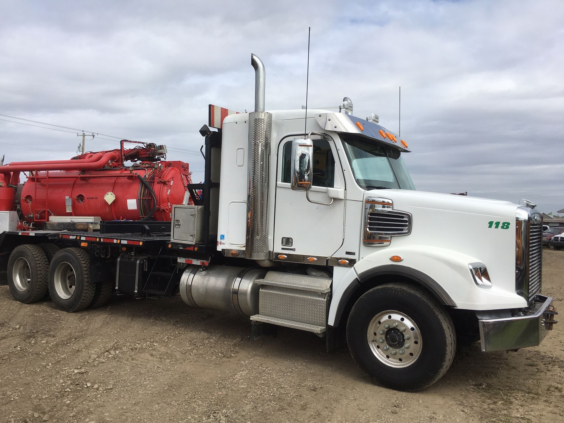 Used 2012 Freightliner Coronado SD T/A Texas Bed Winch Truck For Sale