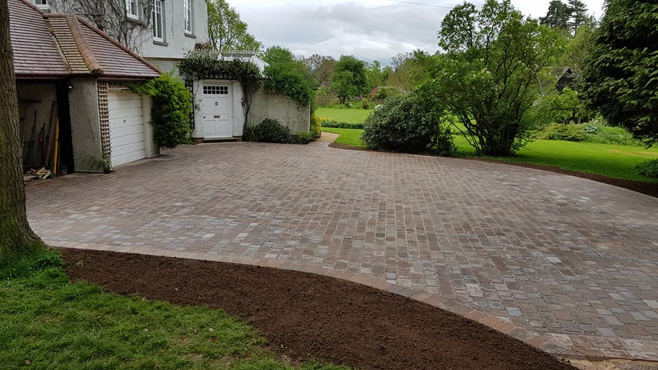 Block paving drive