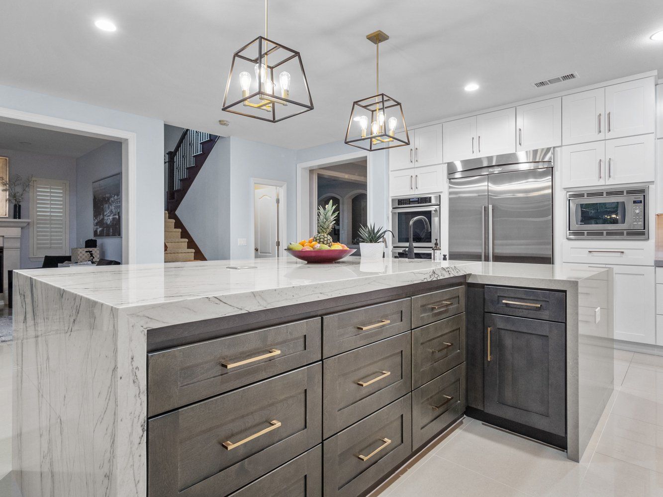 Rustic style shaker cabinets in kitchen remodel in Aliso Viejo, CA