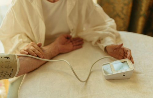 The Role of Physical Therapy in Home Health Care Recovery | Five Star Home Health