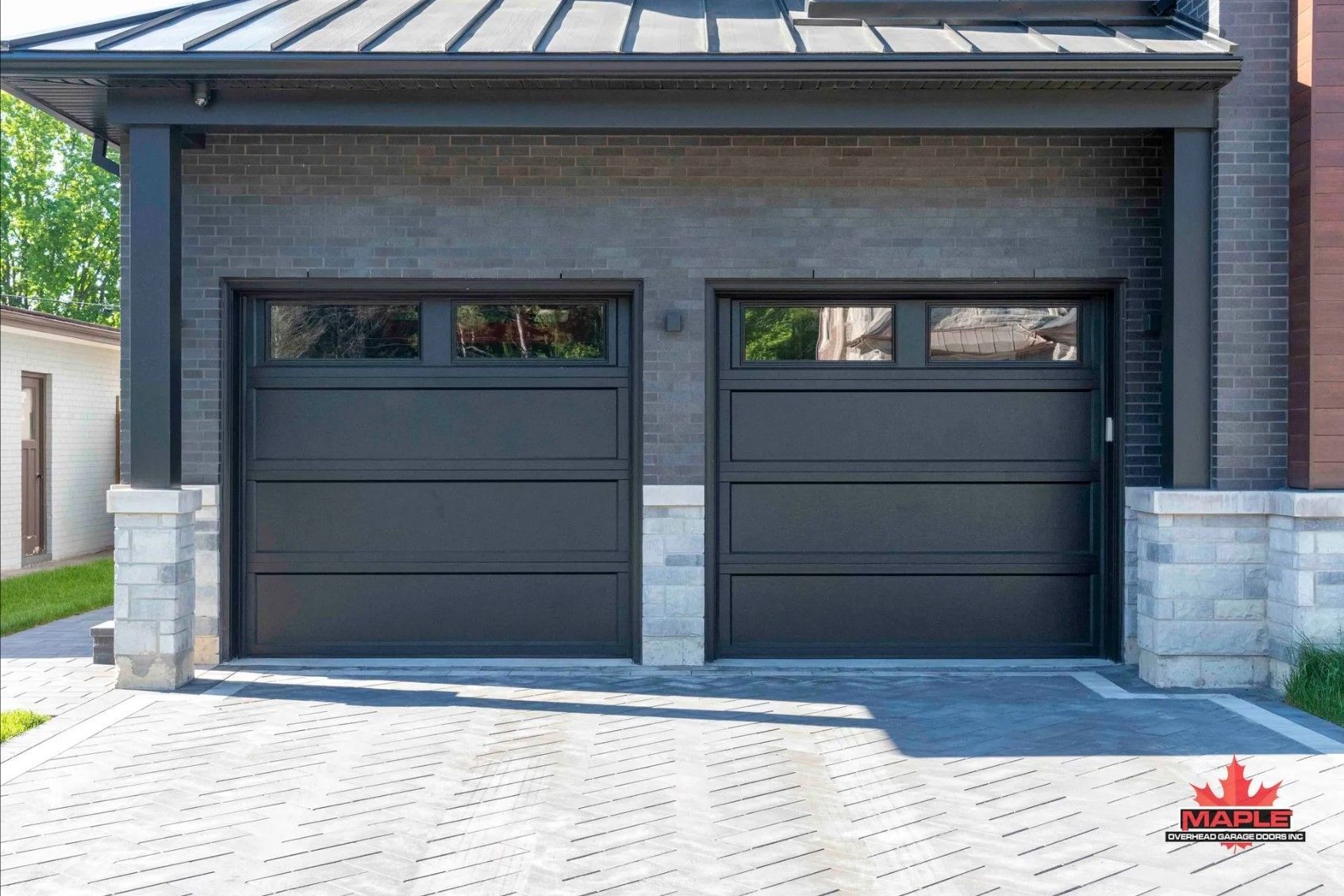 understanding-the-different-types-of-garage-door-materials